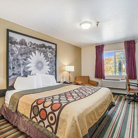 Super 8 By Wyndham Mt. Pleasant Hotel Mount Pleasant Exterior foto