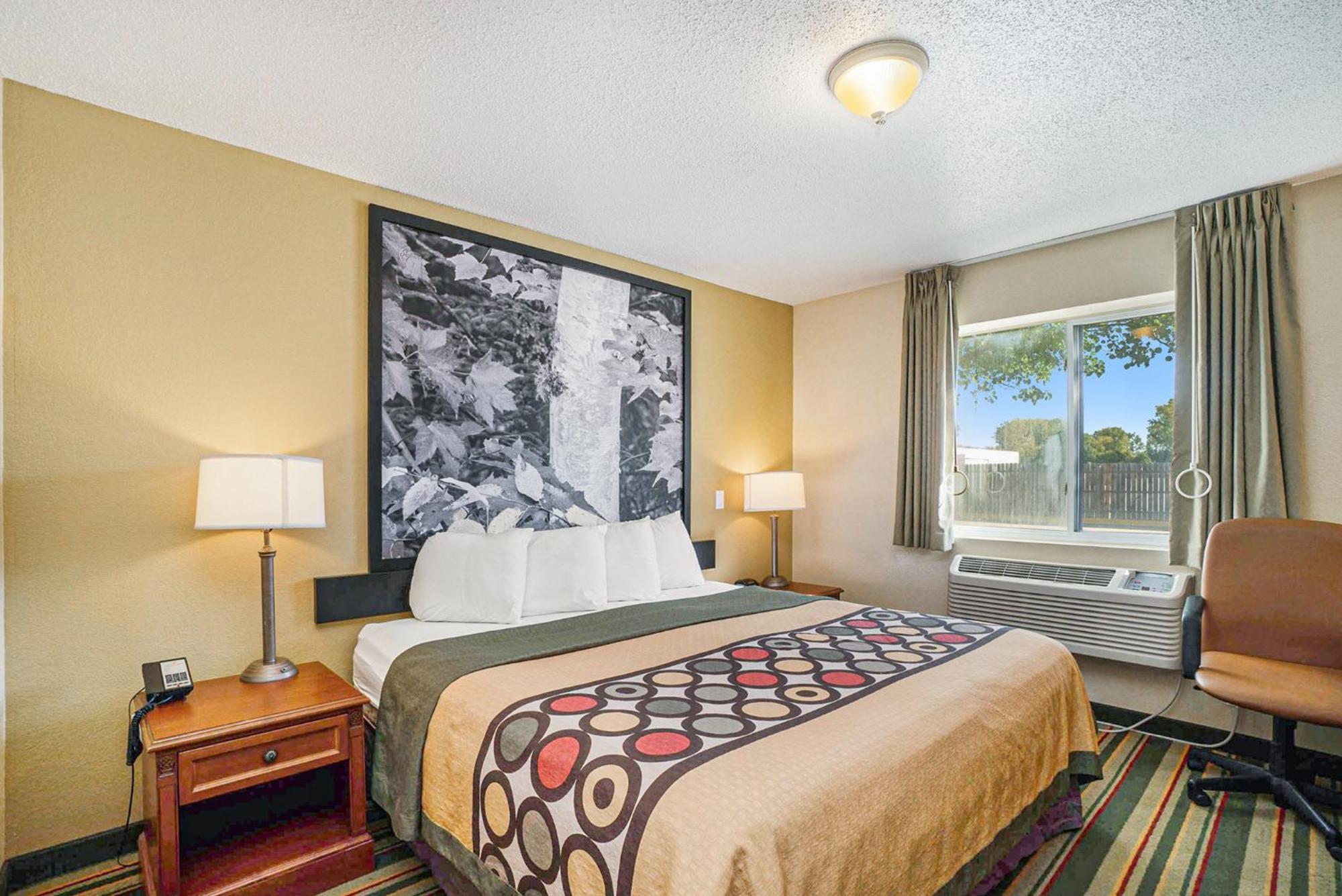 Super 8 By Wyndham Mt. Pleasant Hotel Mount Pleasant Exterior foto