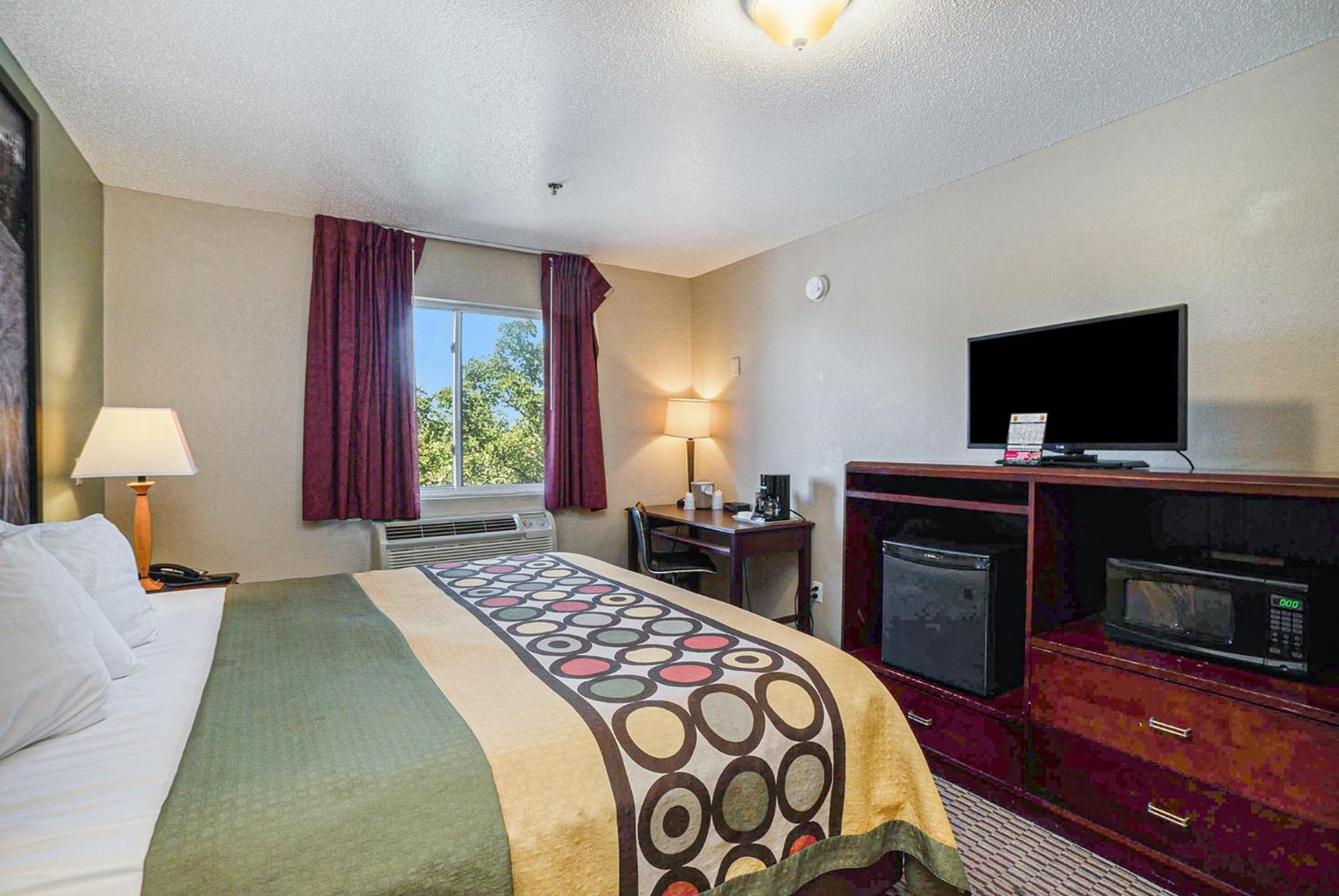 Super 8 By Wyndham Mt. Pleasant Hotel Mount Pleasant Exterior foto